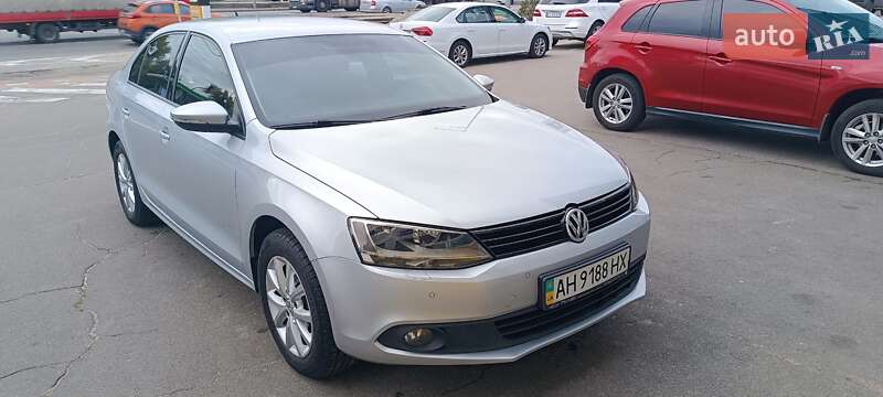 Volkswagen Jetta 2012