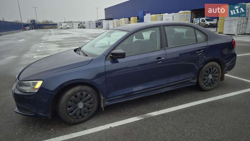 Седан Volkswagen Jetta 2014 в Полтаві