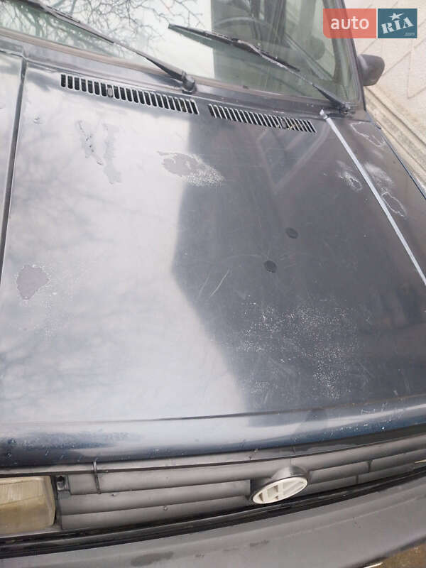 Седан Volkswagen Jetta 1989 в Черновцах