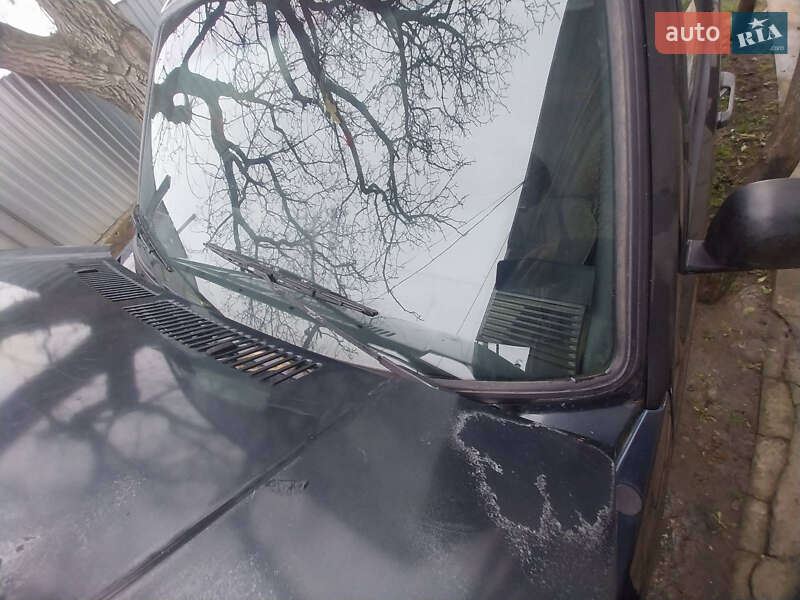 Седан Volkswagen Jetta 1989 в Черновцах