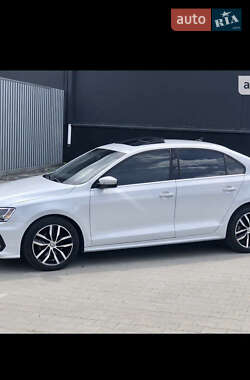 Седан Volkswagen Jetta 2014 в Черкасах