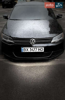 Седан Volkswagen Jetta 2012 в Запоріжжі