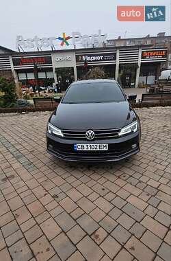 Седан Volkswagen Jetta 2015 в Нежине