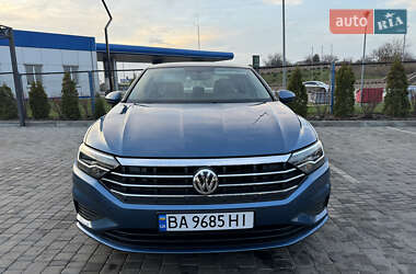 Седан Volkswagen Jetta 2020 в Новоукраїнці