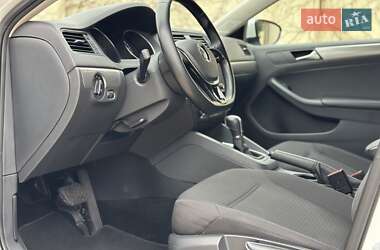 Седан Volkswagen Jetta 2016 в Одессе