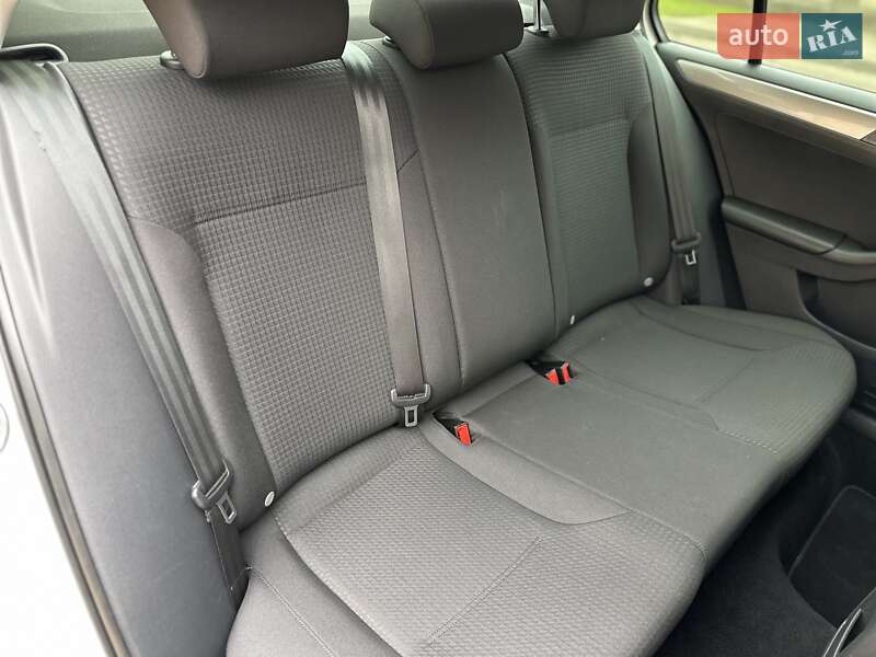 Седан Volkswagen Jetta 2016 в Одессе