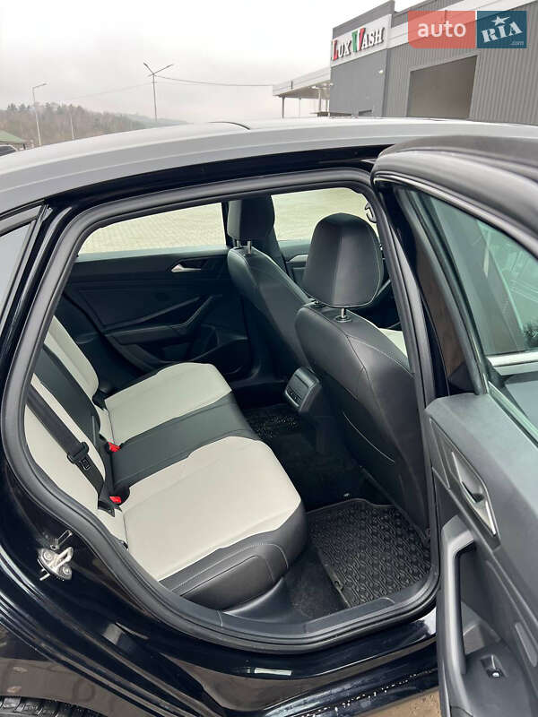 Седан Volkswagen Jetta 2020 в Львові фото 8 Седан Volkswagen Jetta 2020 в Львові