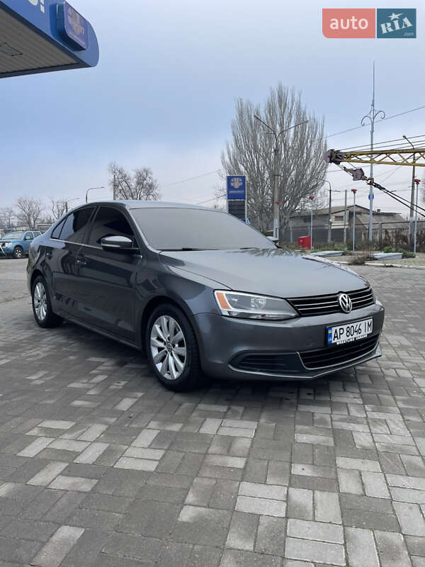 Седан Volkswagen Jetta 2014 в Запоріжжі