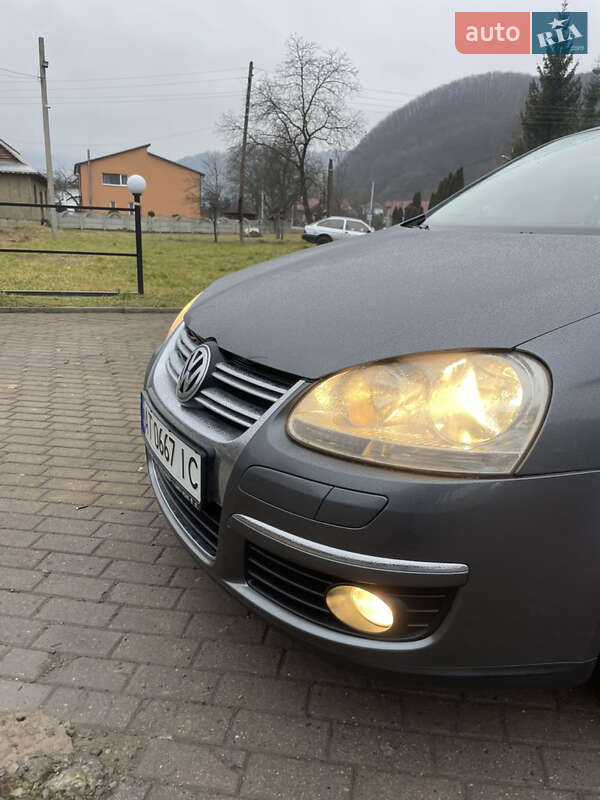 Седан Volkswagen Jetta 2006 в Косове