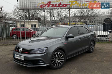 Седан Volkswagen Jetta 2016 в Одессе