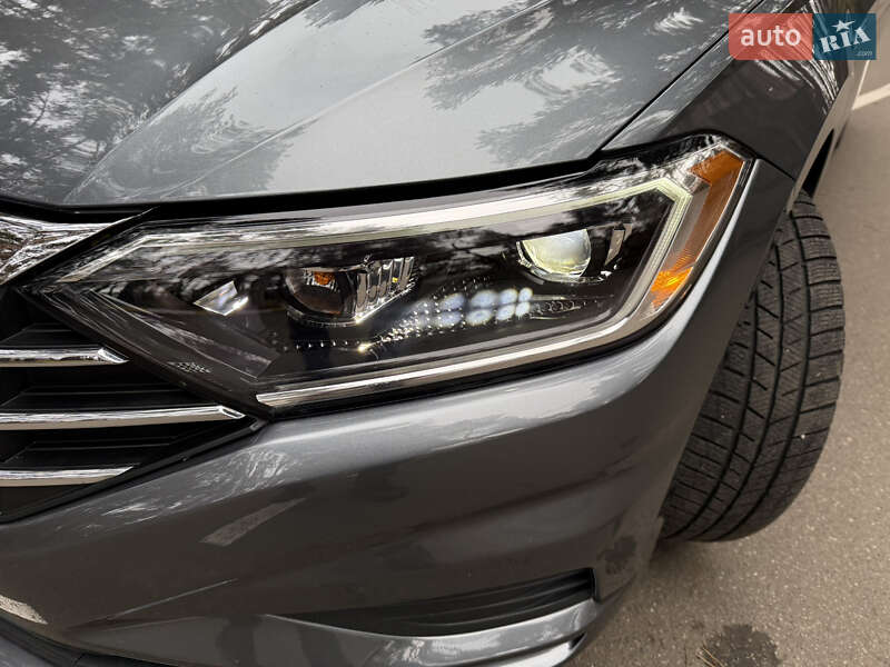 Седан Volkswagen Jetta 2018 в Білогородці