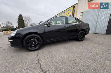 Седан Volkswagen Jetta 2008 в Запорожье
