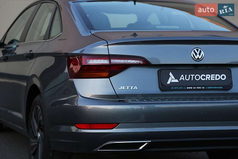 Седан Volkswagen Jetta 2018 в Києві