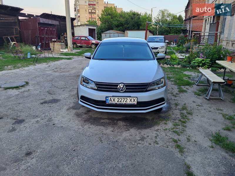 Седан Volkswagen Jetta 2017 в Харкові