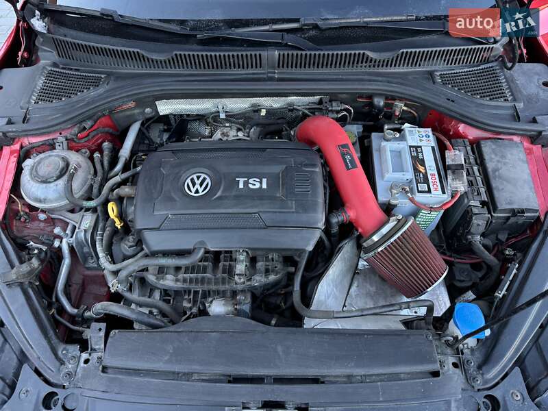 Седан Volkswagen Jetta 2020 в Виннице