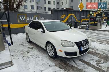 Седан Volkswagen Jetta 2009 в Харькове