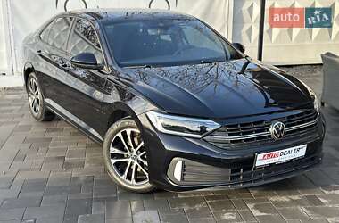 Седан Volkswagen Jetta 2023 в Києві