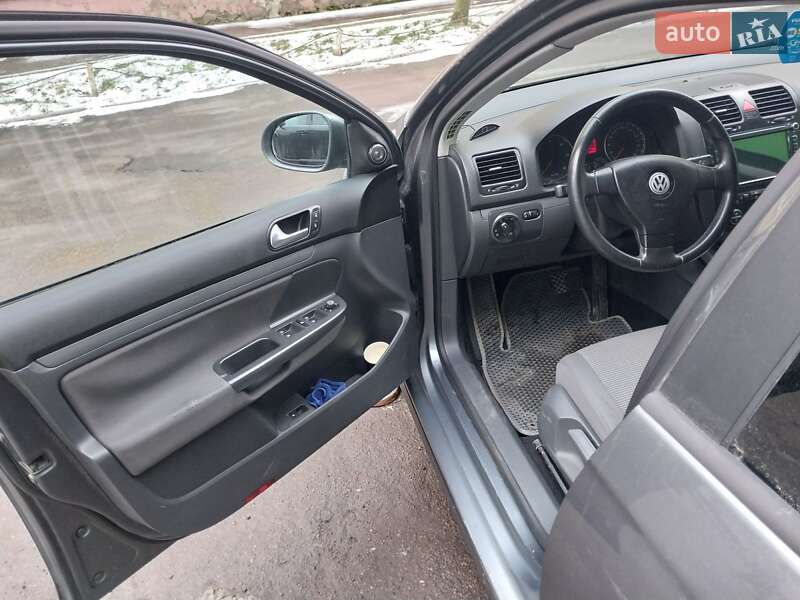 Седан Volkswagen Jetta 2008 в Житомирі