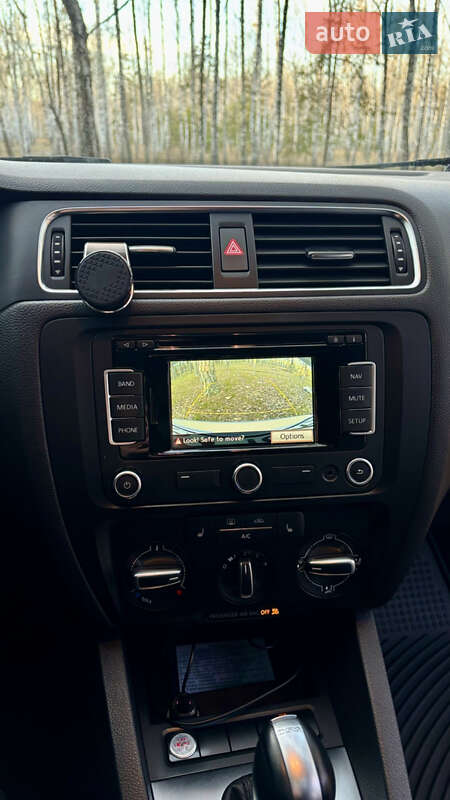 Седан Volkswagen Jetta 2014 в Киеве фото 12 Седан Volkswagen Jetta 2014 в Киеве