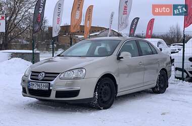 Седан Volkswagen Jetta 2005 в Бердичеве