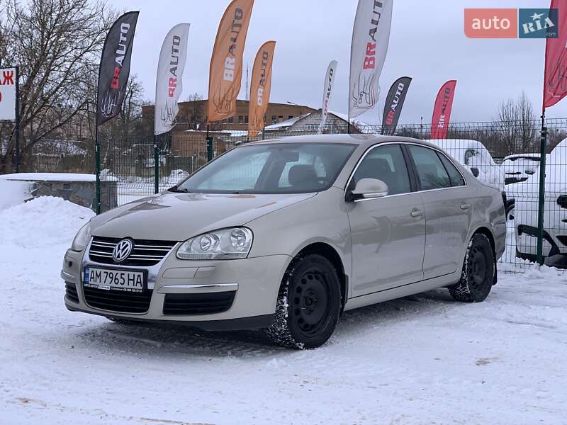 Седан Volkswagen Jetta 2005 в Бердичеві