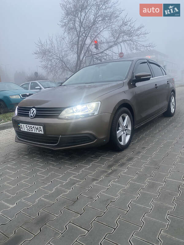 Volkswagen Jetta 2013