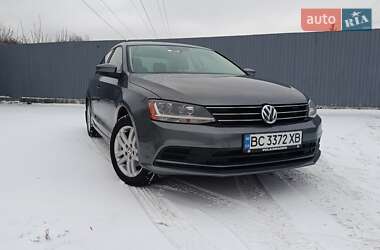 Седан Volkswagen Jetta 2017 в Львові