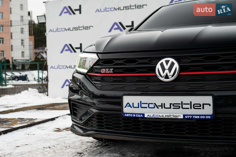 Седан Volkswagen Jetta 2021 в Києві