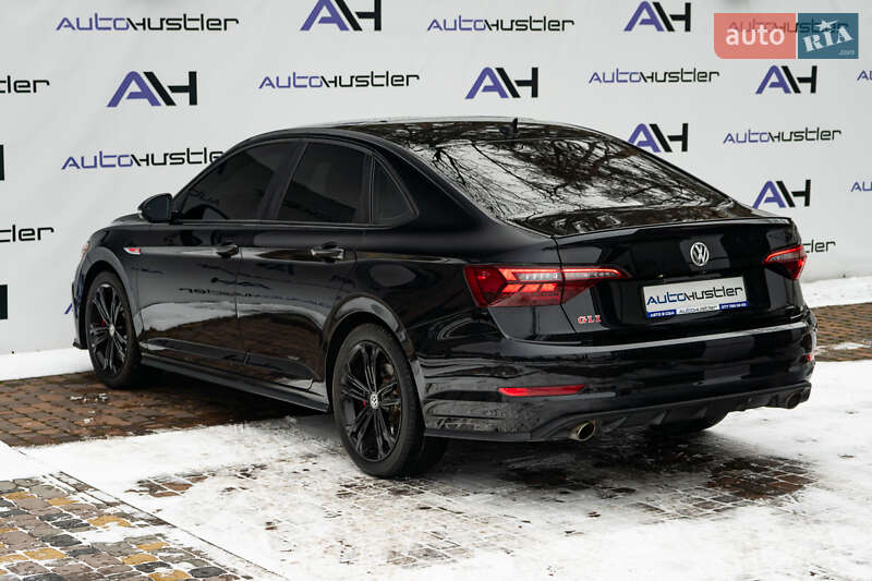 Седан Volkswagen Jetta 2021 в Києві