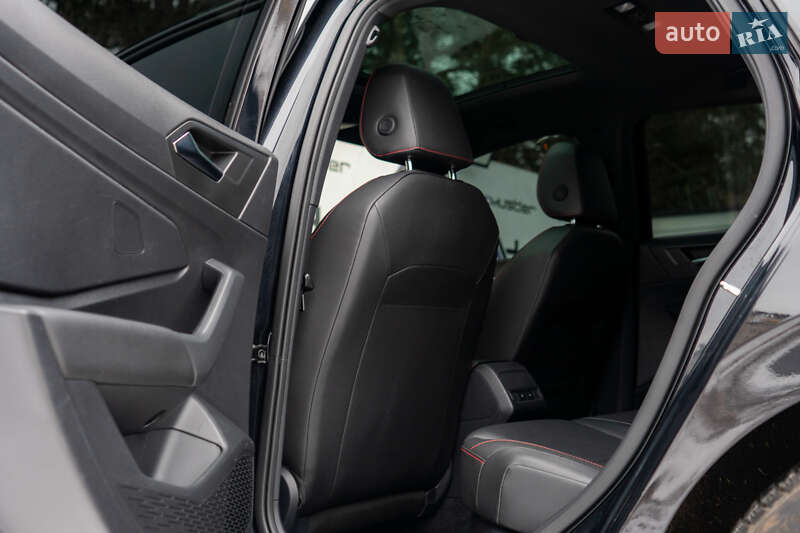 Седан Volkswagen Jetta 2021 в Києві