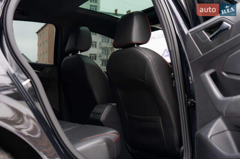 Седан Volkswagen Jetta 2021 в Києві