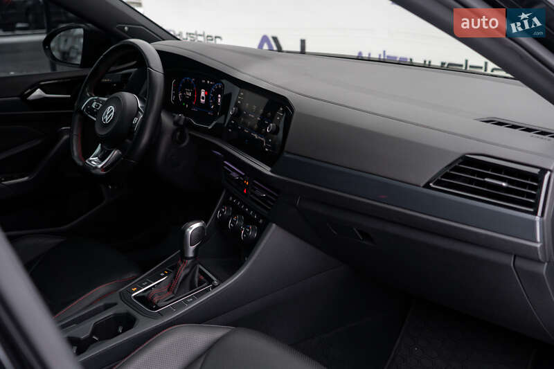 Седан Volkswagen Jetta 2021 в Києві