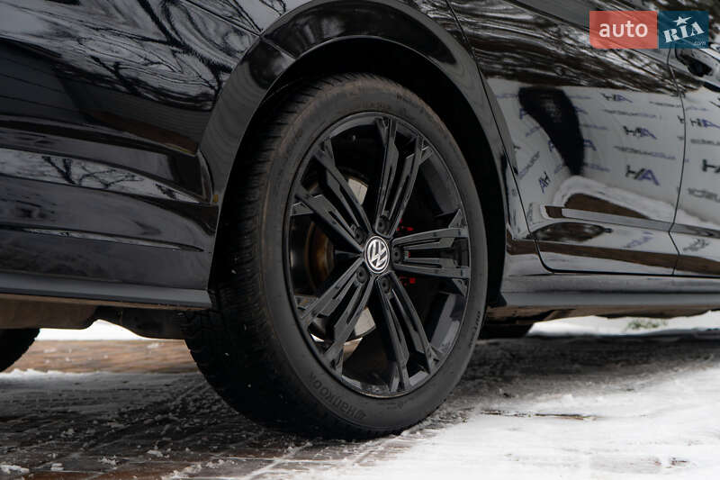 Седан Volkswagen Jetta 2021 в Києві