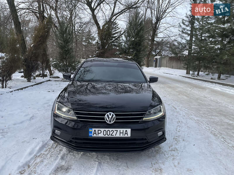 Седан Volkswagen Jetta 2017 в Запоріжжі