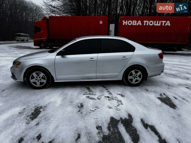 Седан Volkswagen Jetta 2015 в Вінниці