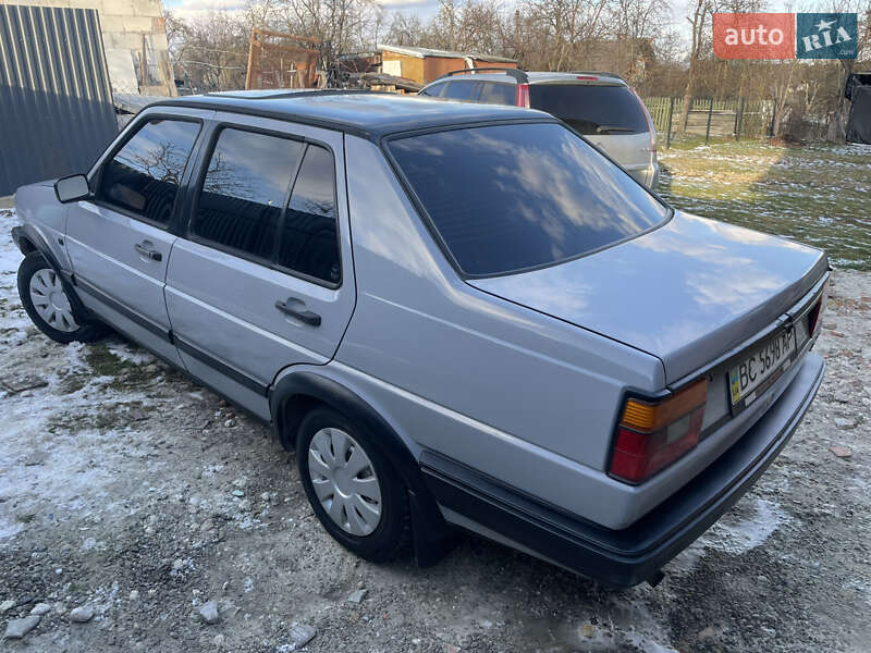 Седан Volkswagen Jetta 1988 в Трускавце