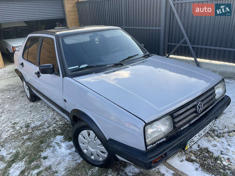 Седан Volkswagen Jetta 1988 в Трускавце
