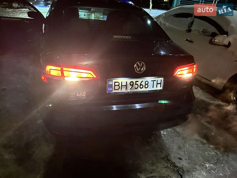 Седан Volkswagen Jetta 2016 в Борисполі