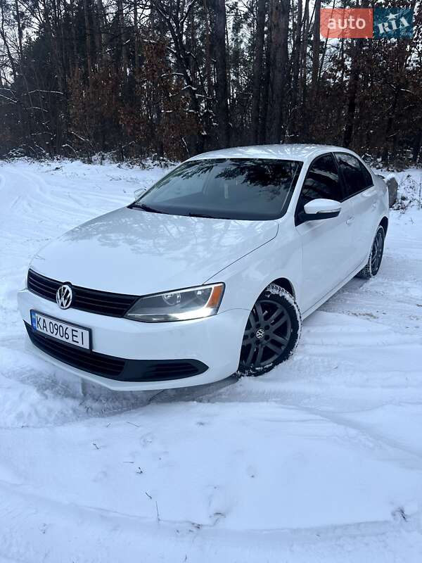 Volkswagen Jetta 2014
