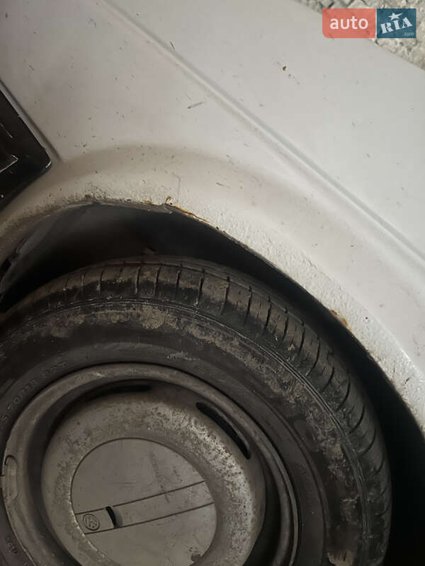 Седан Volkswagen Jetta 1988 в Бучачі