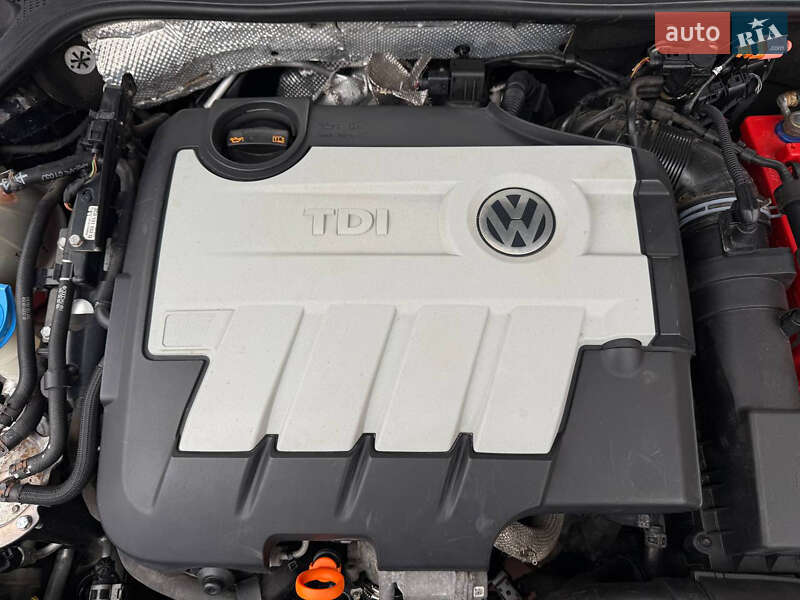 Седан Volkswagen Jetta 2011 в Ивано-Франковске