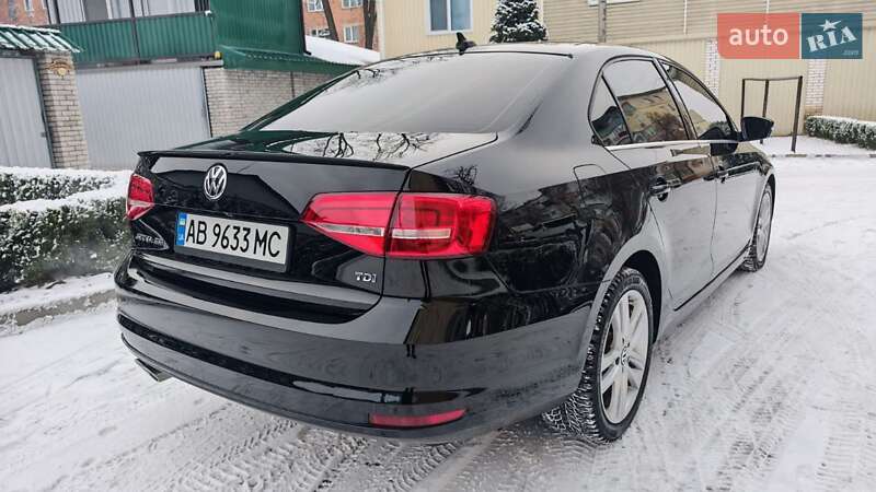 Седан Volkswagen Jetta 2015 в Могилев-Подольске фото 26 Седан Volkswagen Jetta 2015 в Могилев-Подольске