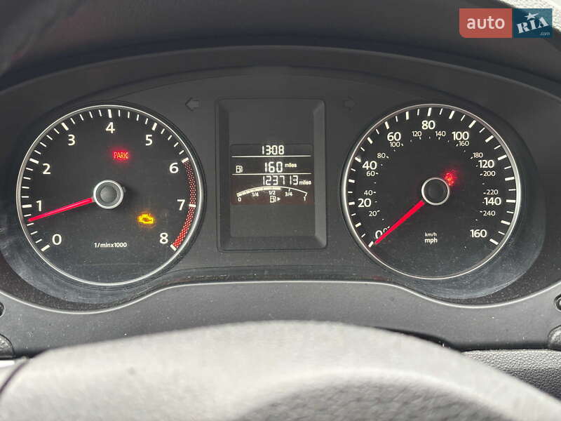 Седан Volkswagen Jetta 2012 в Городище