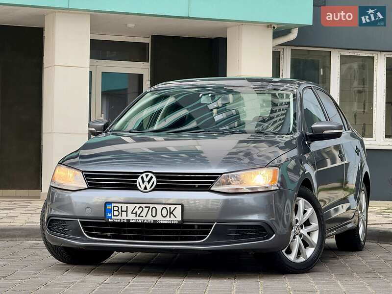 Седан Volkswagen Jetta 2013 в Одессе