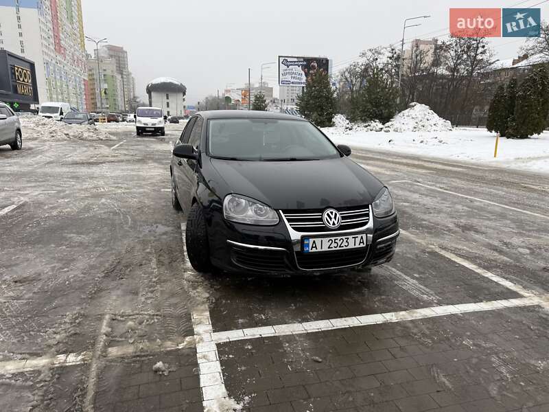 Седан Volkswagen Jetta 2006 в Ахтырке