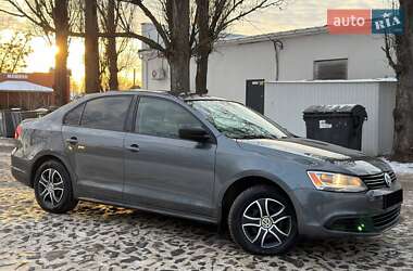 Седан Volkswagen Jetta 2011 в Ахтырке