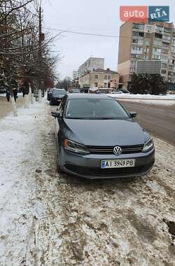 Седан Volkswagen Jetta 2012 в Василькове