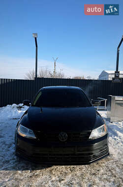 Седан Volkswagen Jetta 2015 в Харкові