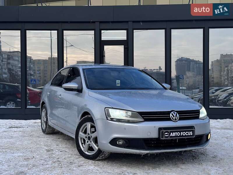 Volkswagen Jetta 2011