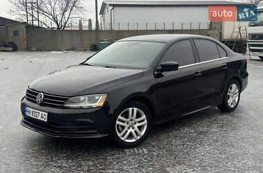 Седан Volkswagen Jetta 2016 в Николаеве